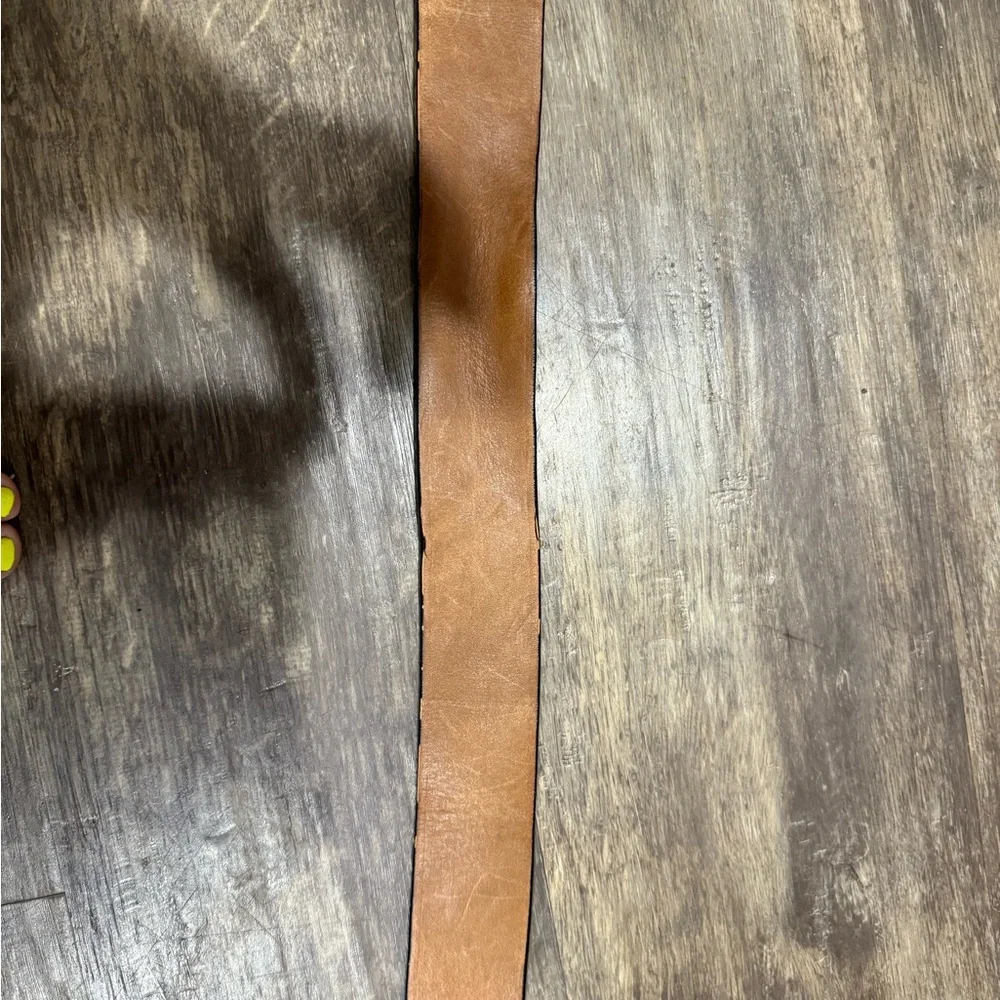 Michael Kors Tan Leather Belt with Gold Buckle - Picture 3 of 5